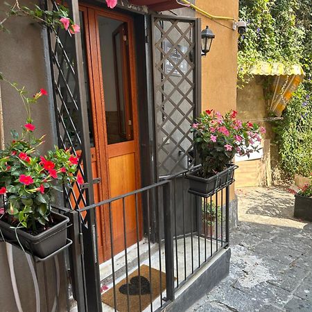 Petite Suite Naples Exterior photo