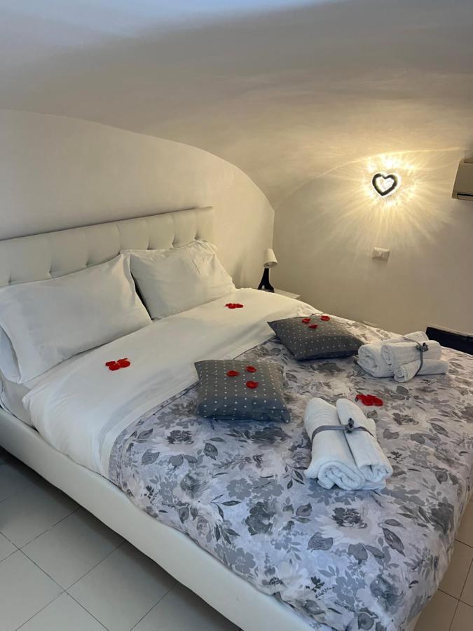 Petite Suite Naples Exterior photo