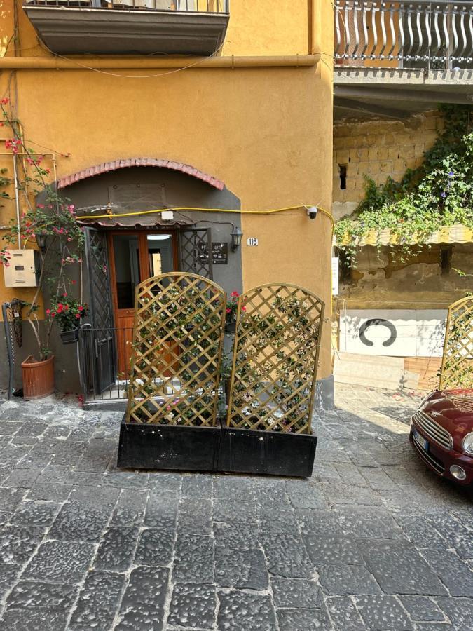 Petite Suite Naples Exterior photo